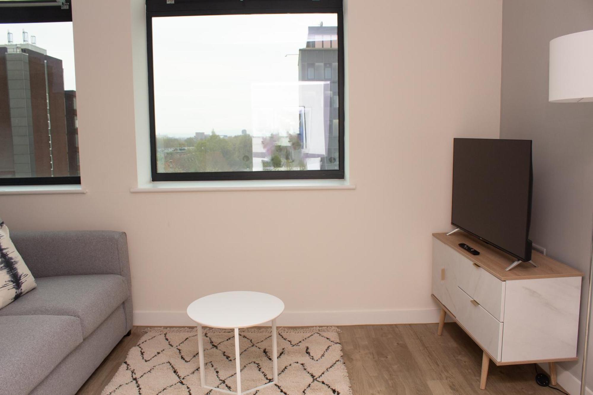 Dashing 1br Penthouse Near Mcr Stadiums Apartamento *